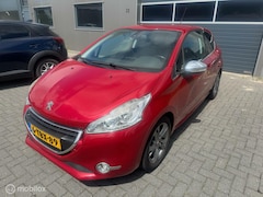 Peugeot 208 - 1.6 e-HDi Allure
