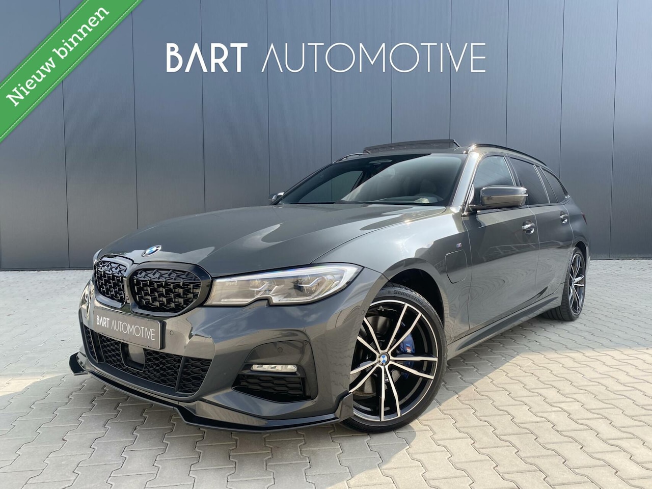 BMW 3-serie Touring - 330e M Sport High Executive|ACC|Pano|360 - AutoWereld.nl