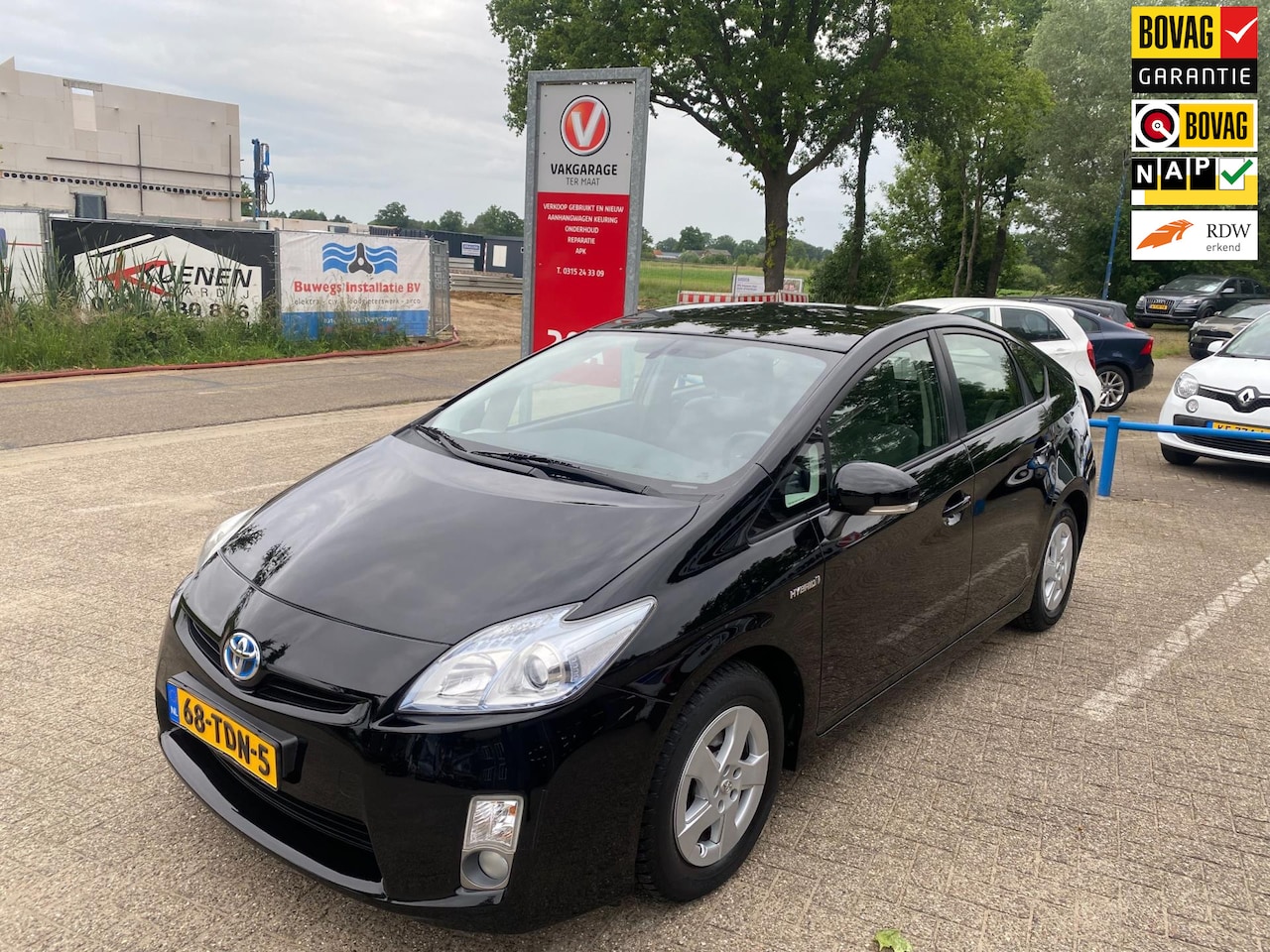 Toyota Prius - 1.8 Comfort | Origineel Nederlands | Schuifdak | All Season - AutoWereld.nl