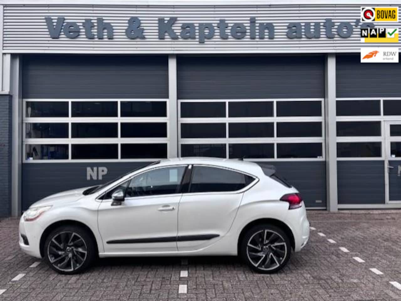 Citroën DS4 - 1.6 THP So Chic 1.6 THP So Chic - AutoWereld.nl