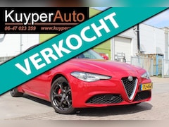 Alfa Romeo Giulia - 2.2 Eco Business Super PRACHTIGE AUTOMAAT VOL LEDER EN OPTIES