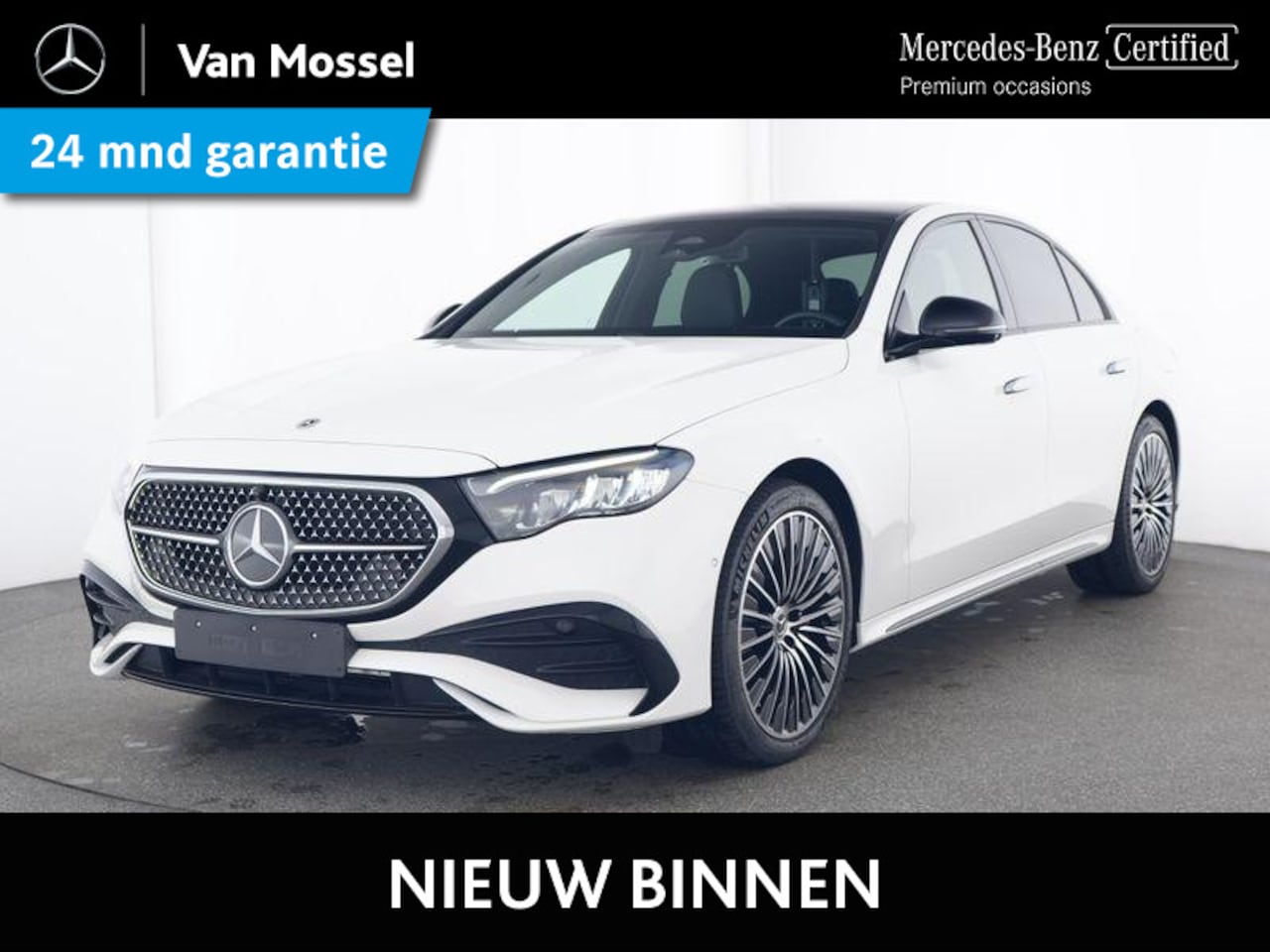 Mercedes-Benz E-klasse - 300 e AMG Line / Panoramadak/ Night/ Burmester/ 20 inch/ Verlichte grille - AutoWereld.nl