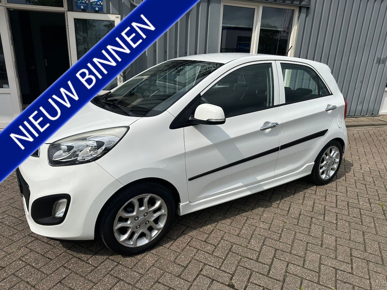 Kia Picanto - 1.2 CVVT Comfort Pack 1.2 CVVT Comfort Pack - AutoWereld.nl