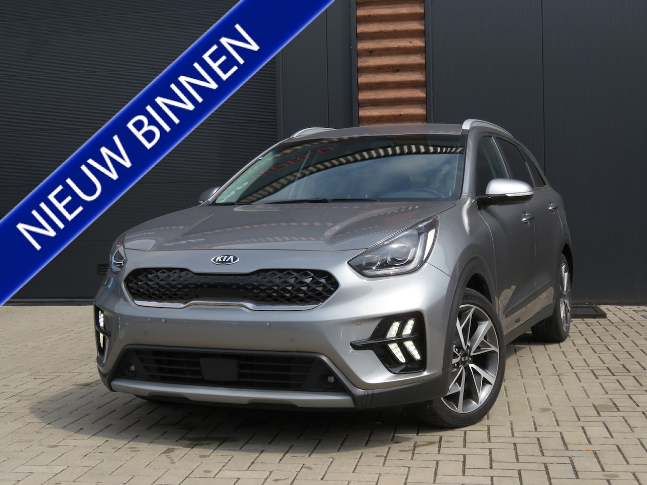 Kia Niro - 1.6 GDi PHEV Edition-7 Executive 1e Eigenaar ACC Cr-Control CarPlay - AutoWereld.nl