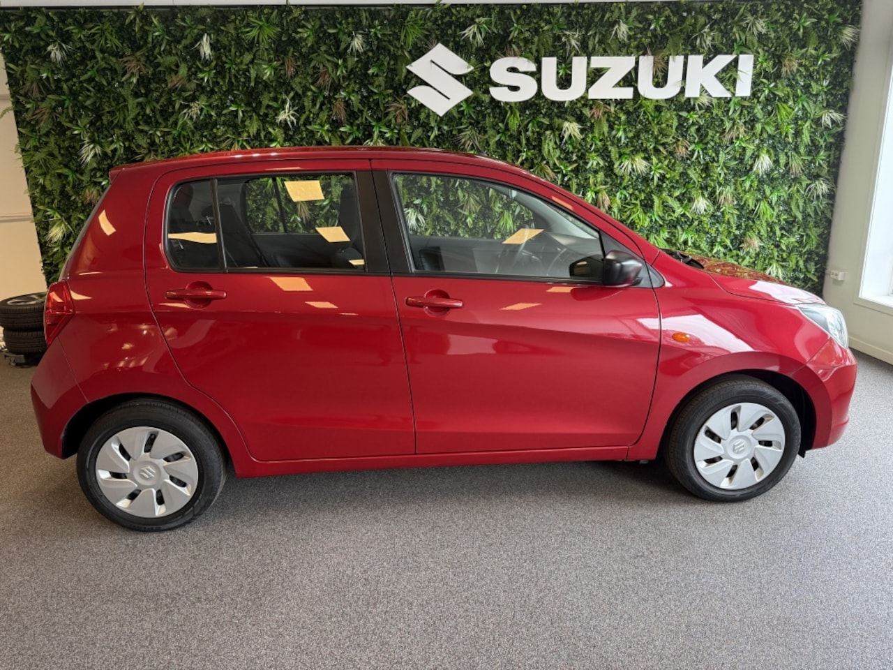 Suzuki Celerio - 1.0 Comfort 1.0 Comfort - AutoWereld.nl