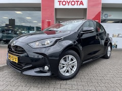Toyota Yaris - 1.5 Hybrid 115 Active Plus | Stuur + Stoelverwarming | Sensoren