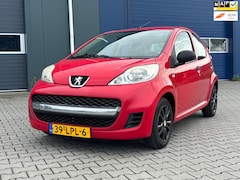Peugeot 107 - 1.0-12V XR