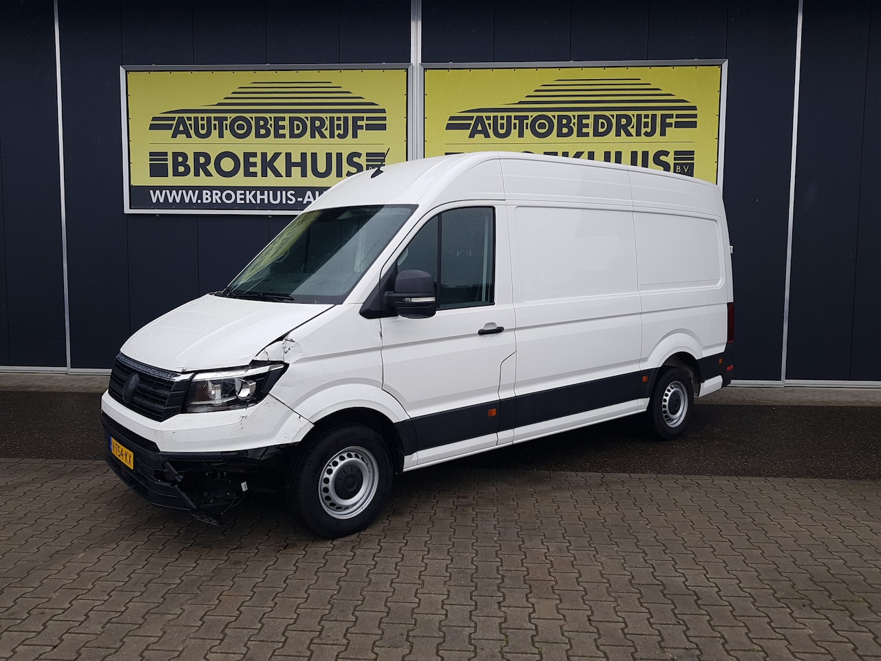 Volkswagen Crafter - 35 2.0 TDI L3H2 Highline 35 2.0 TDI L3H2 Highline - AutoWereld.nl