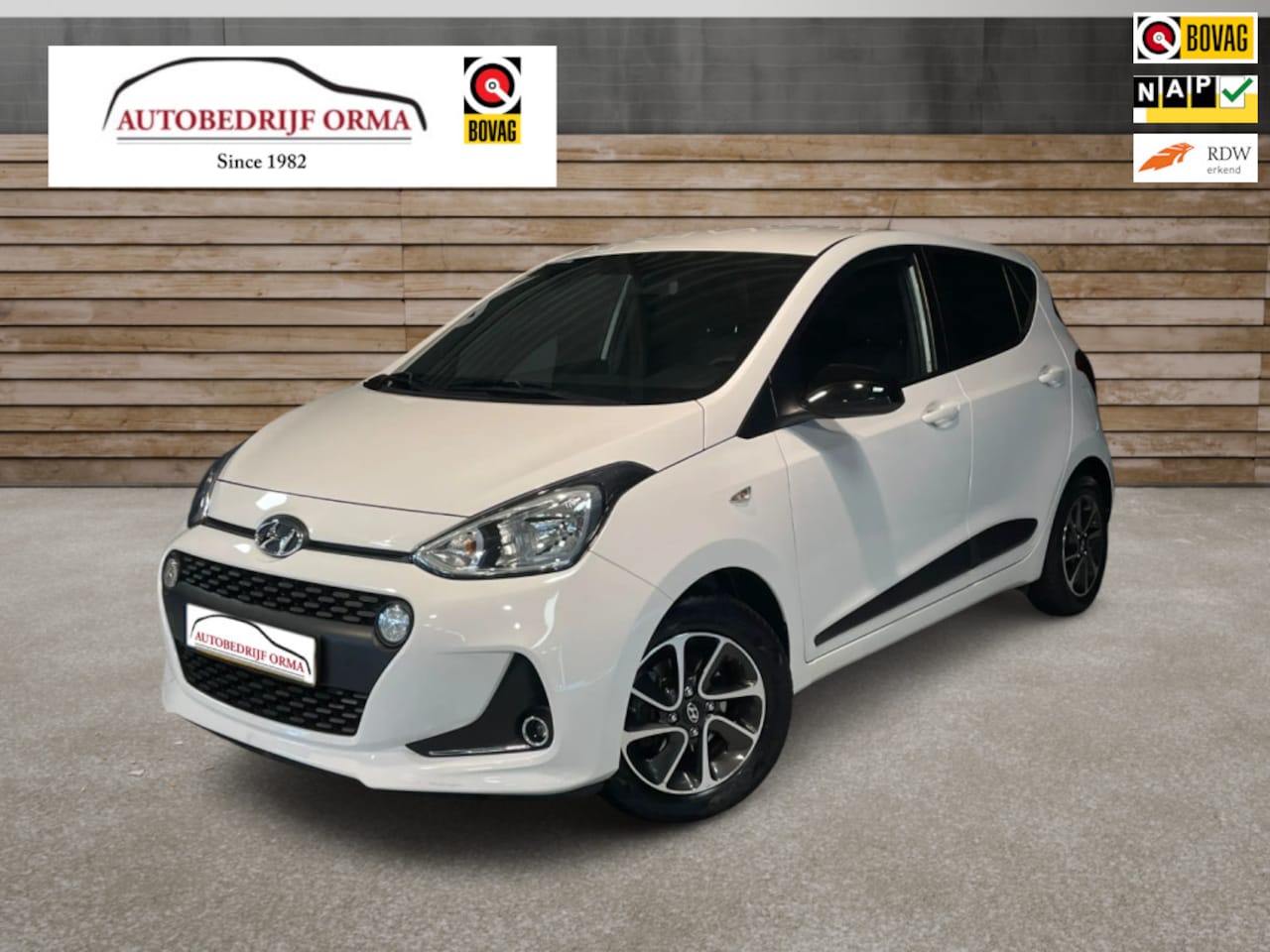 Hyundai i10 - 2019 Led|Carplay|Stoelverwarming - AutoWereld.nl
