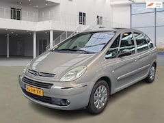 Citroën Xsara Picasso - 2.0i-16V Caractère AUT PANO PSENSOR CRUISE TREKHAAK 2 X SLEUTELS
