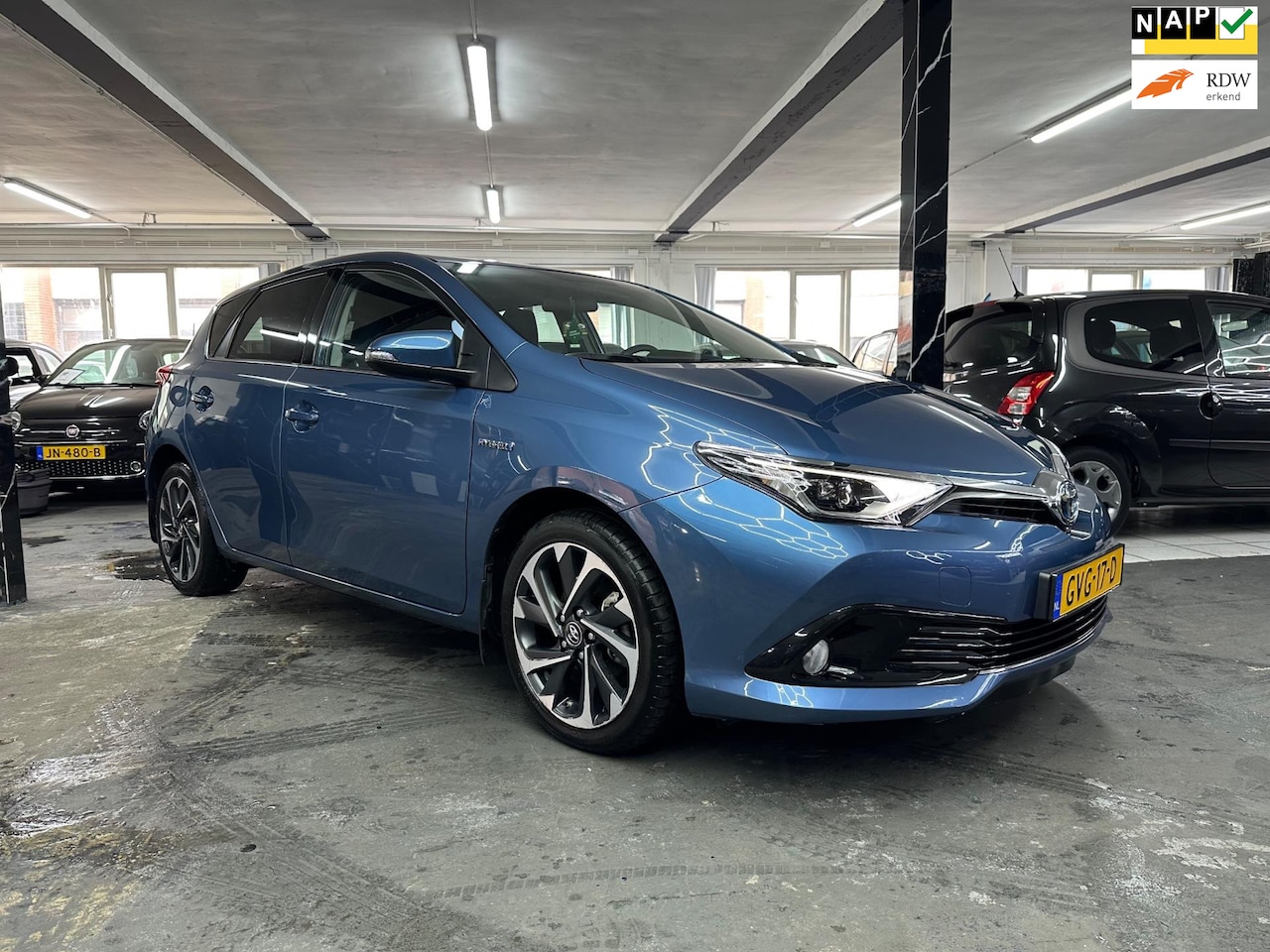 Toyota Auris - 1.8 Hybrid Executive 1.8 Hybrid Executive - AutoWereld.nl