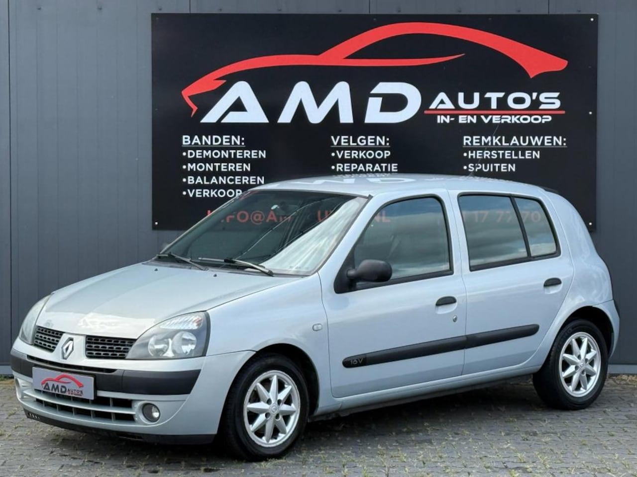 Renault Clio - 1.2 16V Authentique |Nap|Elec Ramen|Bekerhouder|5 Deurs| - AutoWereld.nl