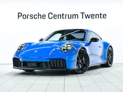 Porsche 911 - Carrera GTS