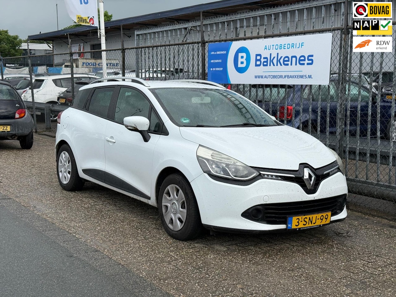 Renault Clio Estate - 1.5 dCi ECO Expression | Airco | Navi | Cruise - AutoWereld.nl