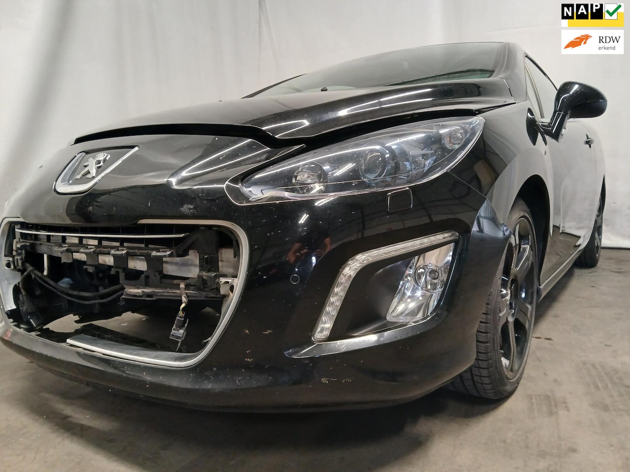 Peugeot 308 CC - 1.6 THP Roland Garros - Leder - Cruise - Navi - Schade - AutoWereld.nl
