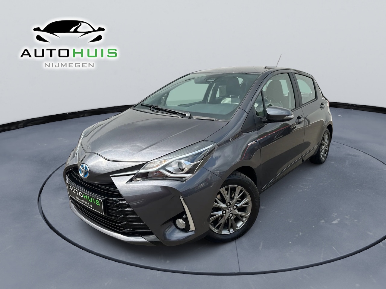 Toyota Yaris - 1.5 Hybrid Comfort Navigatiesysteem Cruise controle - AutoWereld.nl