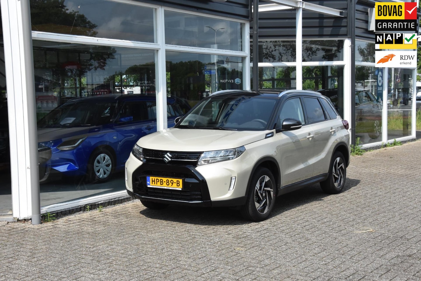 Suzuki Vitara - 1.4 Boosterjet Style Smart Hybrid 1.4 Boosterjet Style Smart Hybrid - AutoWereld.nl