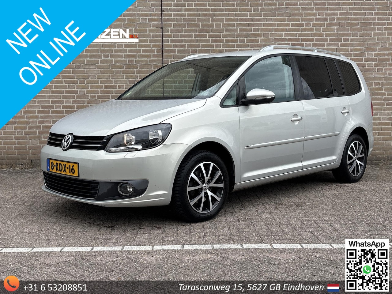 Volkswagen Touran - 1.6 TDI Highline BlueMotion | 1/2 Alcantara | Camera | Climate | Cruise | Navi | Stoelverw - AutoWereld.nl