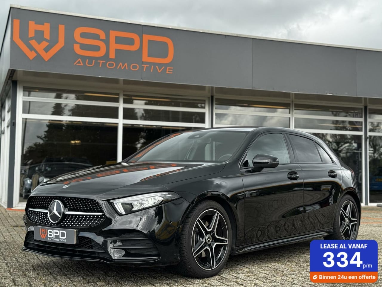 Mercedes-Benz A-klasse - 180 |AMG|Sfeerlicht|Night|Stoelverwarming - AutoWereld.nl