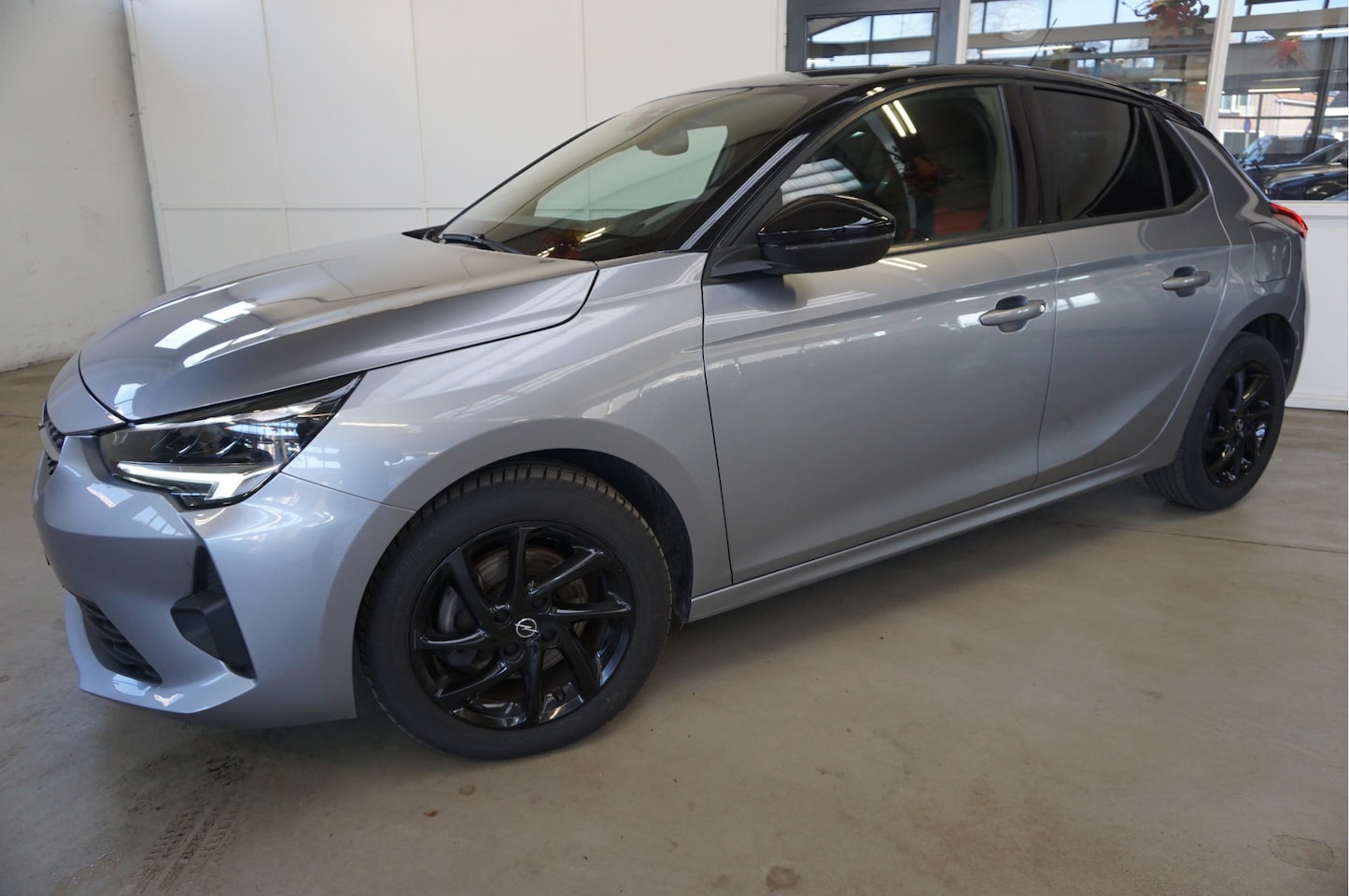 Opel Corsa - 1.2 GS Line Stoel+StuurVerwarming - AutoWereld.nl
