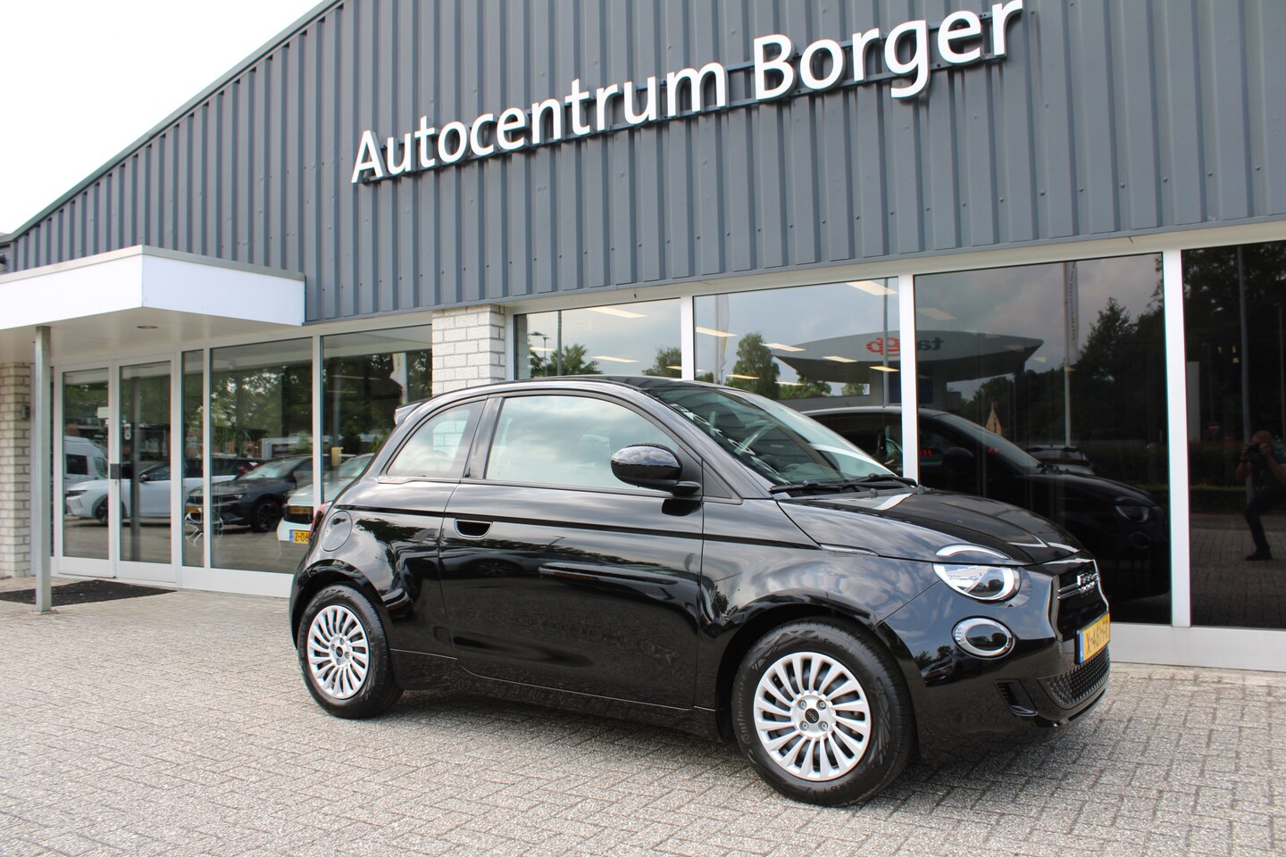 Fiat 500 - Urban 42 kWh Clima/Cruise /Carplay/audio blue tooth - AutoWereld.nl