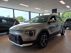 Kia Niro - 1.6 GDi PHEV Dynamicline + | CAMERA | AIRCO | FABRIEKSGARANTIE | PHEV | Wij bieden ook fin