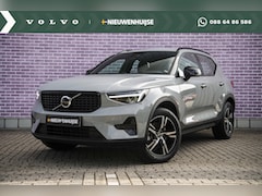 Volvo XC40 - 2.0 B4 Plus Dark | Adapt. Cruise | BLIS | Trekhaak | Verw. Voorruit | Navi | Keyless | Goo
