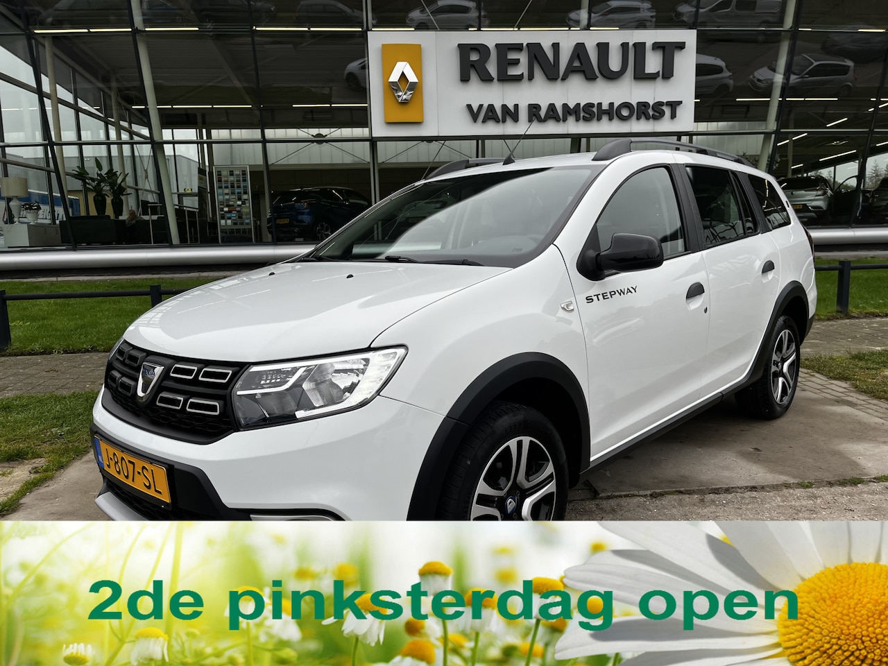 Dacia Logan MCV - 0.9 TCe Tech Road / Dealer onderhouden / Automaat / Camera / Climate / PDC.Achter / Armste - AutoWereld.nl