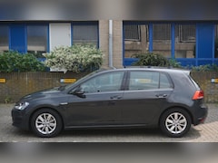 Volkswagen Golf - 1.6 TDI Comfortline BlueMotion