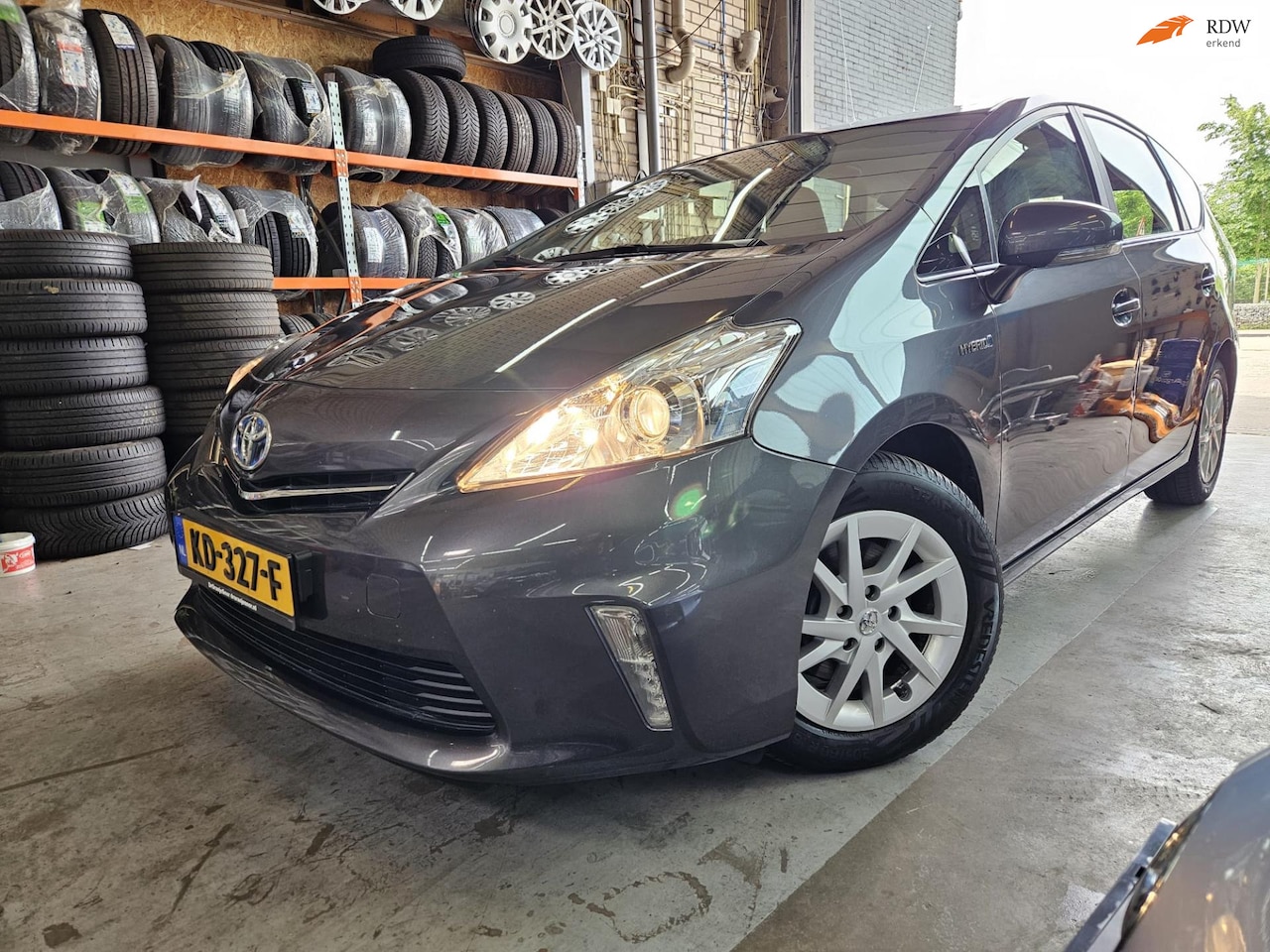 Toyota Prius Wagon - 1.8 Comfort GARANTIE - AutoWereld.nl