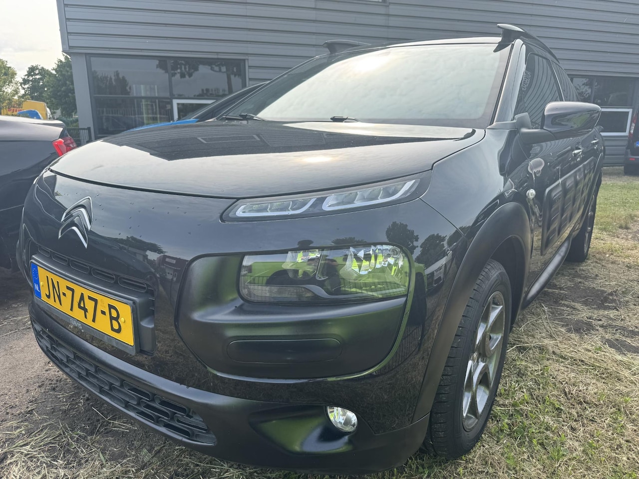 Citroën C4 Cactus - 1.2 PureTech Shine 1.2 PureTech Shine - AutoWereld.nl