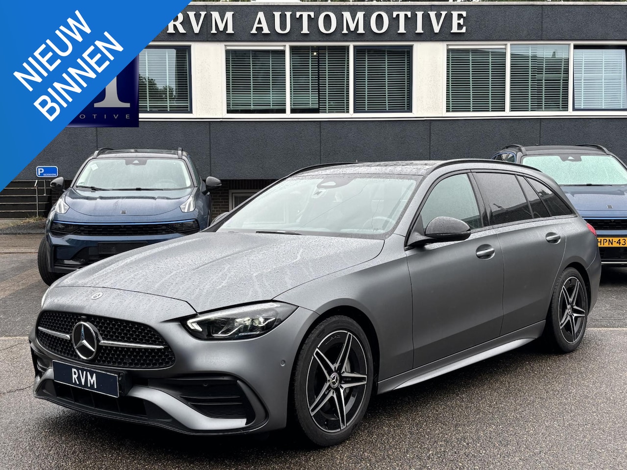Mercedes-Benz C-klasse - 180 AMG Line TREKHAAK ELEKTRISCH | PANO | RIJKLAAR INCL. 12 MND. BOVAGGARANTIE - AutoWereld.nl