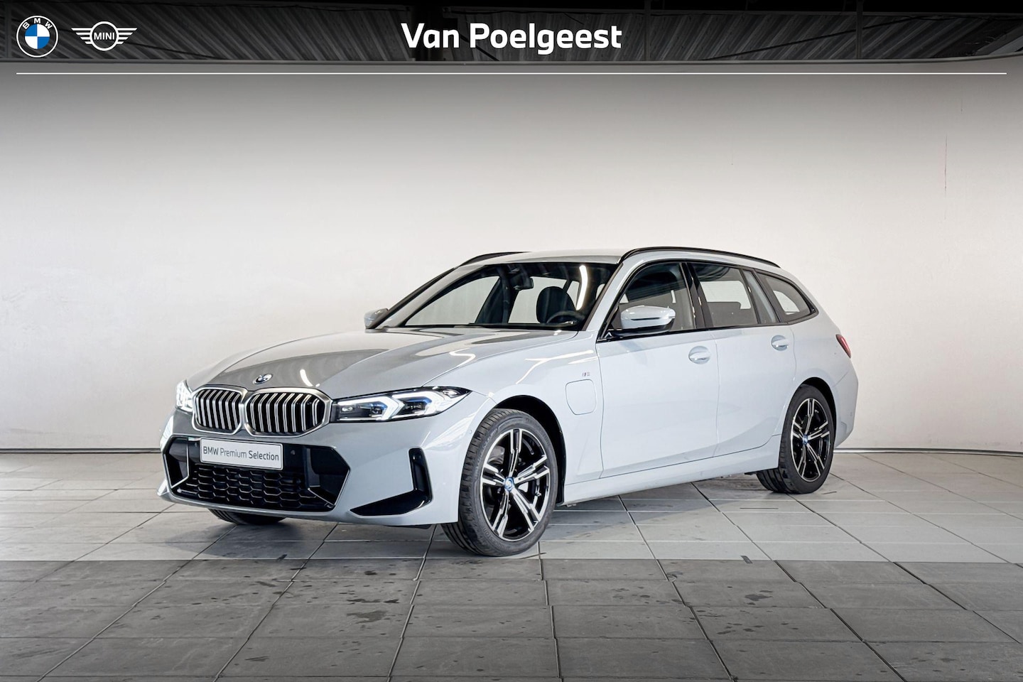 BMW 3-serie Touring - 330e xDrive Innovation Pack M Sportpakket Aut. - AutoWereld.nl