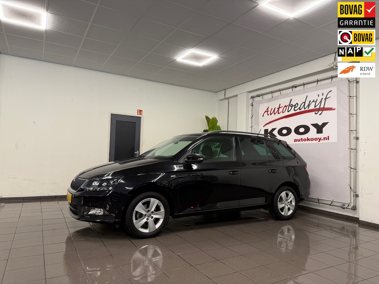 Skoda Fabia Combi - 1.0 TSI Clever * Navigatie / Cruise control / LM Velgen / NL Auto * - AutoWereld.nl