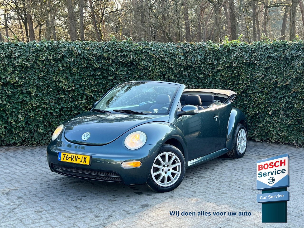 Volkswagen New Beetle Cabriolet - 1.4 55KW | Beige Kap | Sportwielen | Windscherm - AutoWereld.nl