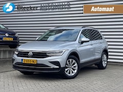 Volkswagen Tiguan - 1.5 TSI Automaat Airco Adapt cruise Carplay Winterpakket Pdc