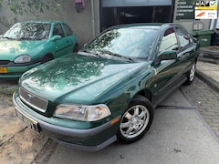 Volvo S40 - 1.8 Dynamic Apk/Airco/Stoelverwarming
