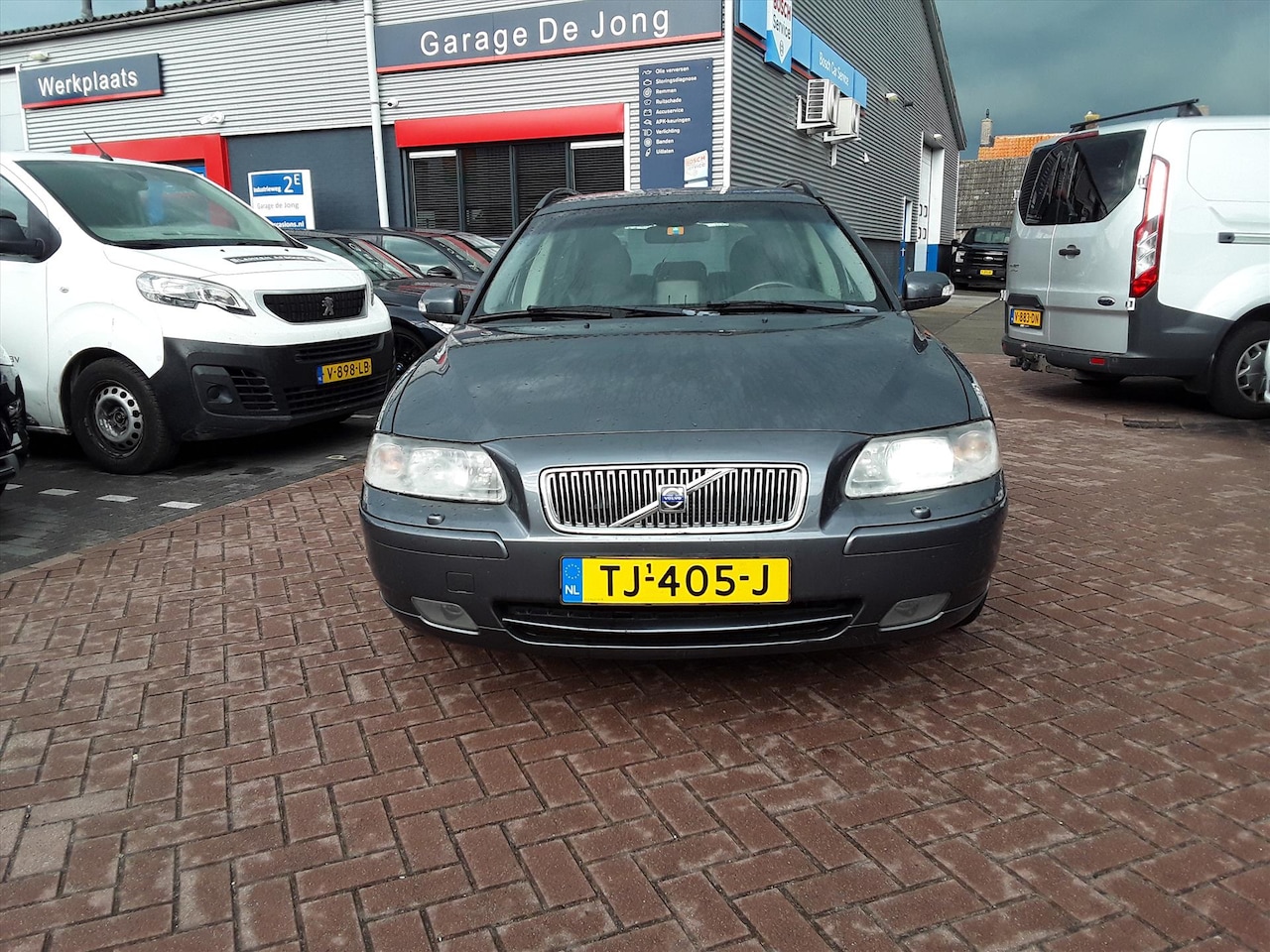 Volvo V70 - 2.0T Edition 2.0 T Edition - AutoWereld.nl