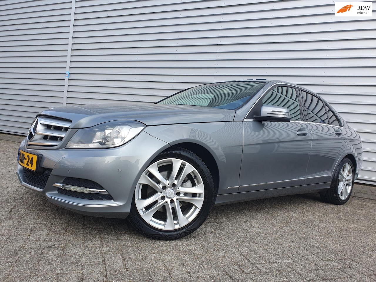 Mercedes-Benz C-klasse - 180 Avantgarde Clima/ DAK / NAVI / LM - AutoWereld.nl