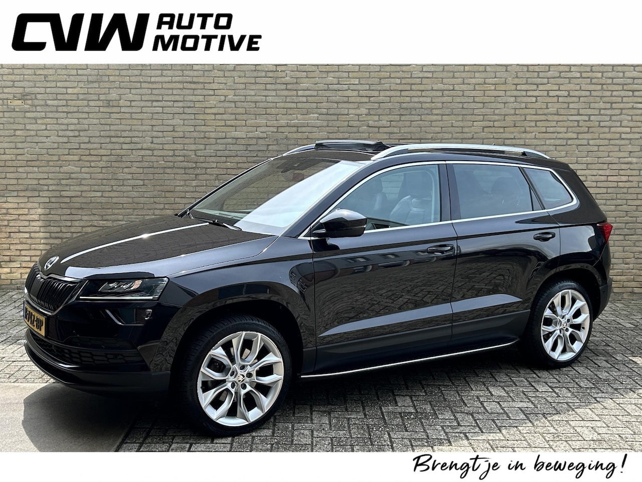 Skoda Karoq - 1.5 TSI 150pk Automaat | Panoramadak | Lederen bekleding | Adaptieve cruise | Lane assist - AutoWereld.nl