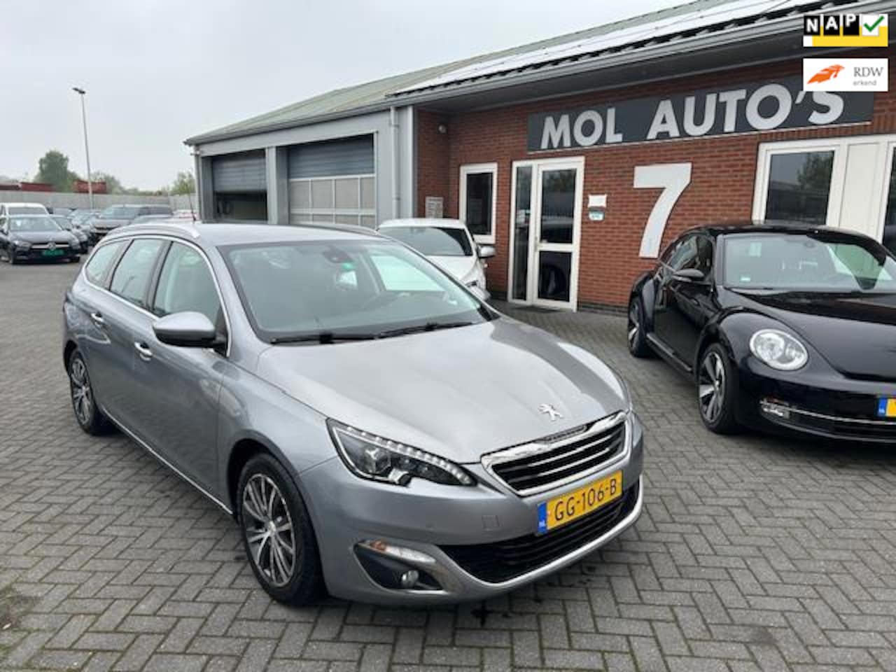 Peugeot 308 SW - 1.2 PureTech Allure 1.2 PureTech Allure , APK 07-26 , Leer alcantara - AutoWereld.nl