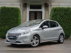 Peugeot 208 - 1.6 VTi Allure TREKHAAK | PANO | LEDER | STOELVERW | ORG NL 2E EIGN