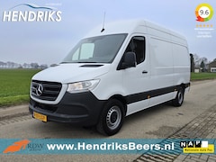 Mercedes-Benz Sprinter - 317 1.9 CDI L2 H2 RWD - 170 Pk - Euro 6 - AUTOMAAT - MBUX - ParkeerCamera - StoelVerwarmin