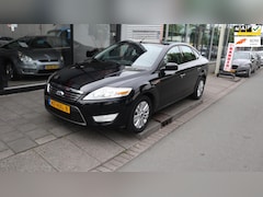 Ford Mondeo - 2.0-16V Ghia NAVIGATIE