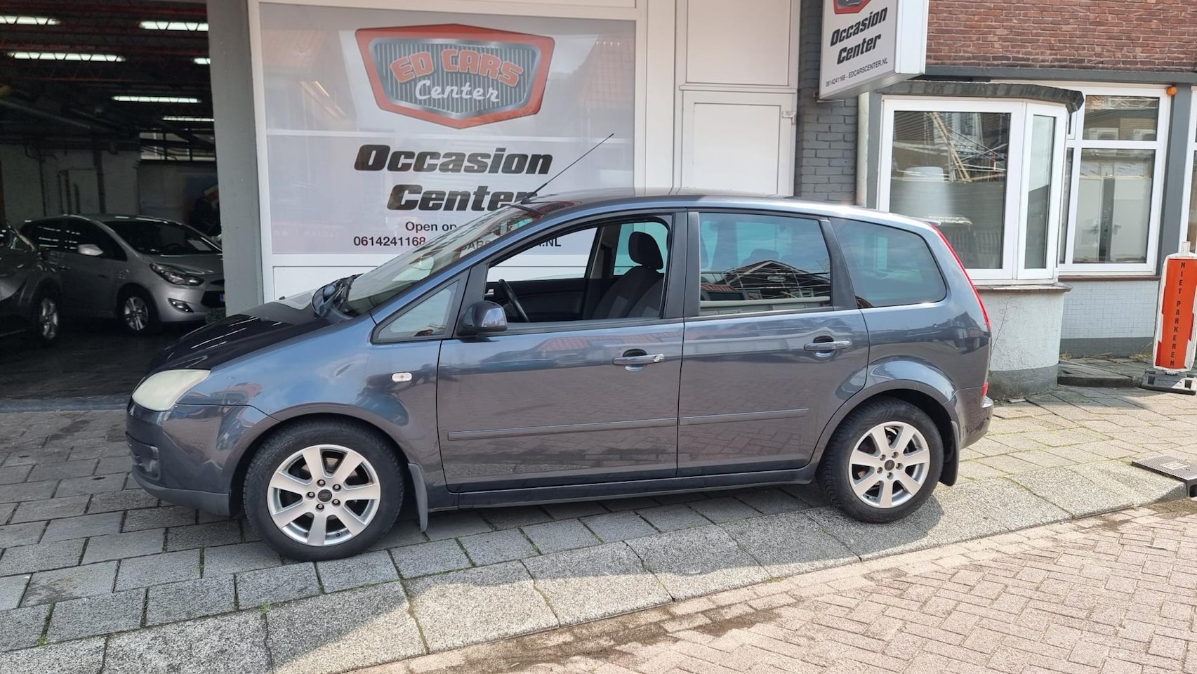 Ford Focus C-Max - 1.6-16V Futura 1.6-16V Futura - AutoWereld.nl