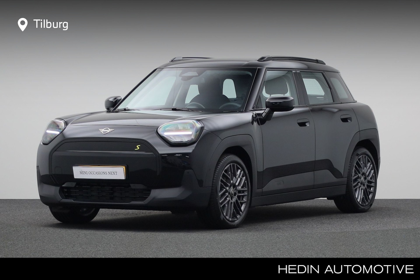 MINI Aceman - SE Essential XS 54.2 kWh | Stoelverwarming | Achteruitrijcamera | Draadloos opladen | - AutoWereld.nl