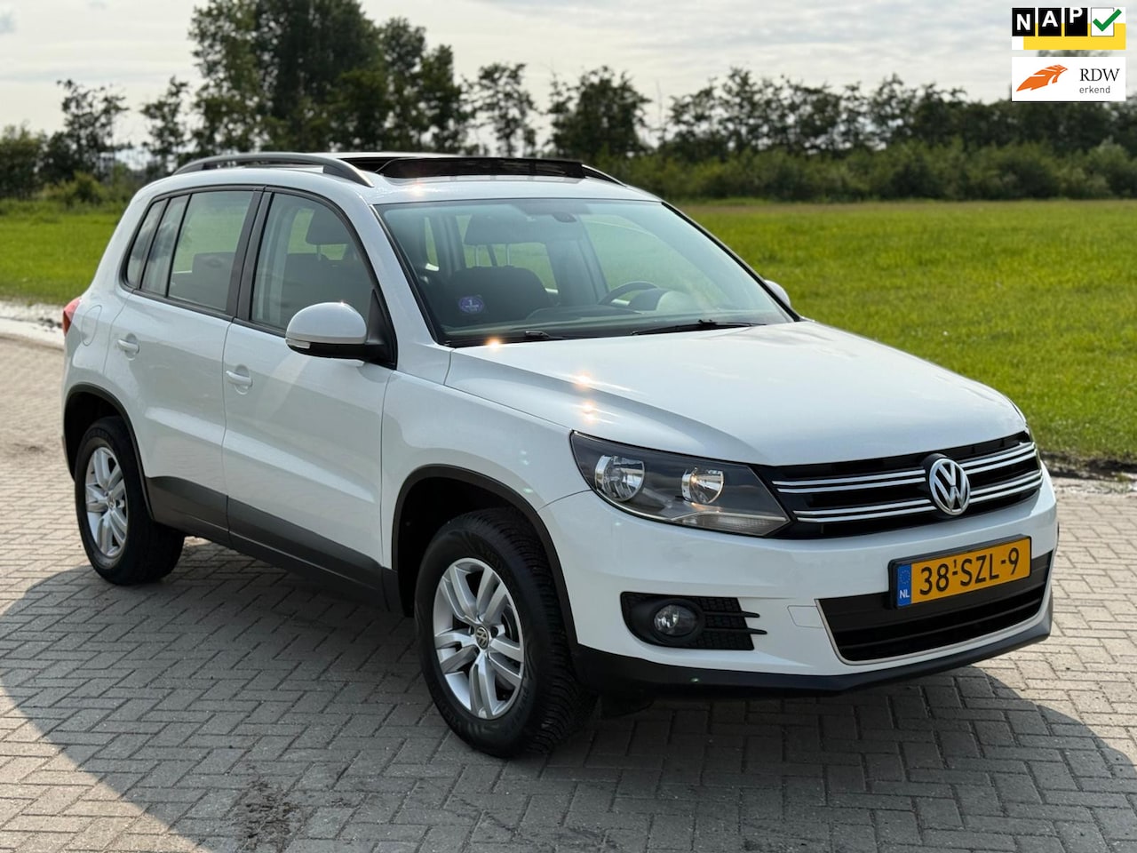 Volkswagen Tiguan - 1.4 TSI Comfort&Design - AutoWereld.nl