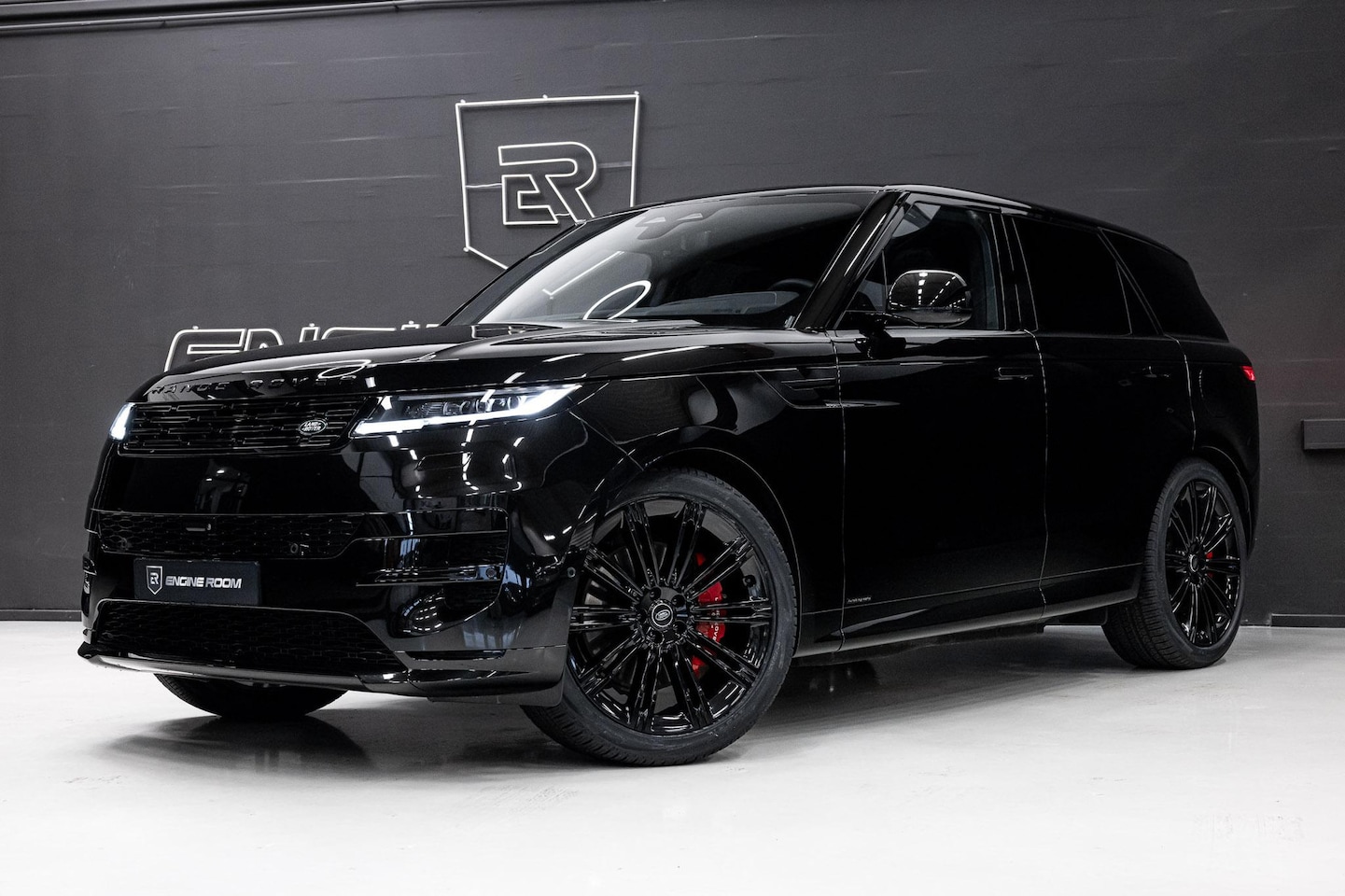 Land Rover Range Rover Sport - 3.0 P550e Autobiography PHEV - AutoWereld.nl