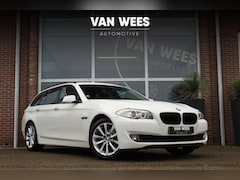 BMW 5-serie Touring - 520i F11 High Executive | NL auto | Leer | Navi | 18 inch | Xenon | NAP | Cruise-control |