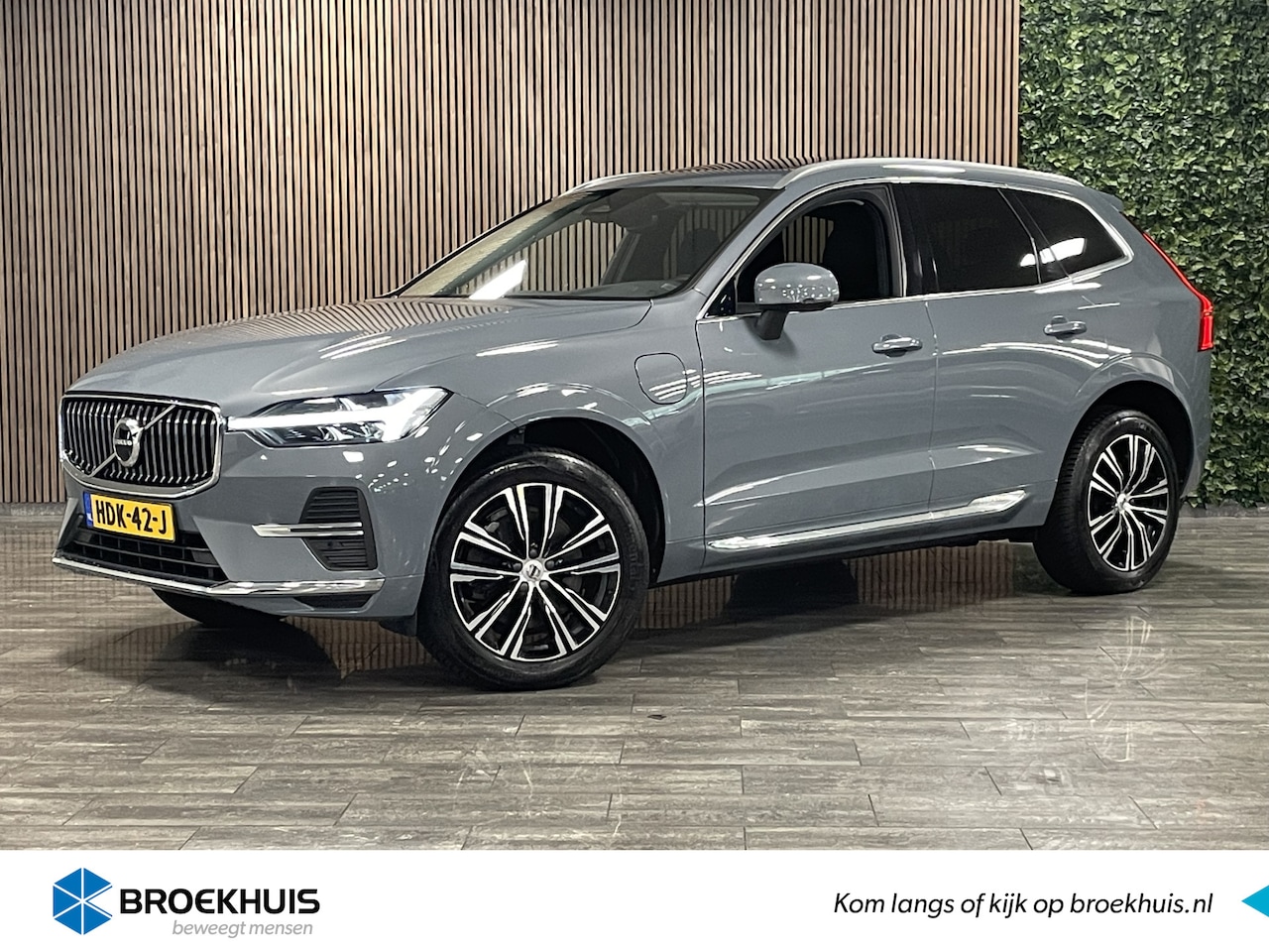 Volvo XC60 - T6 AWD Recharge Inscription | MY22 | Trekhaak | Adaptieve Cruise Control | Standkachel met - AutoWereld.nl